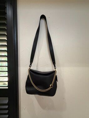 Coach Signature Chain Hobo